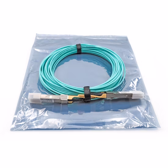 Cable óptico activo cuádruple de factor de forma pequeño conectable de 100 gbps Qsfp28
