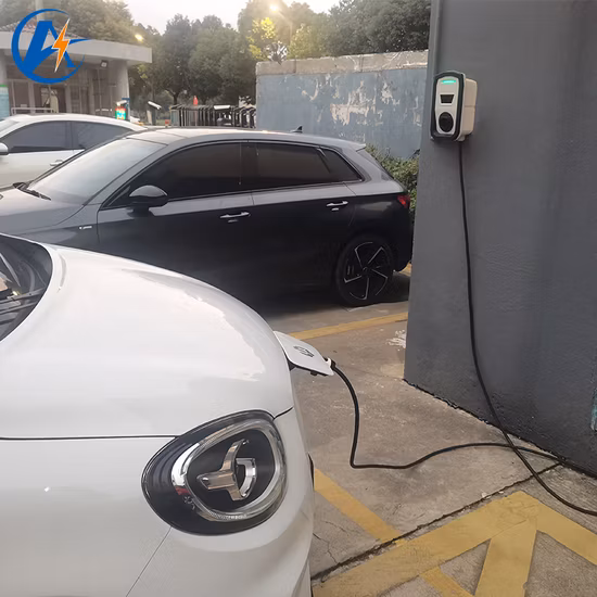 Cargador EV rápido integrado de 122kw CC/CA, tres conectores CCS2, Chademo y Type2 para vehículos eléctricos